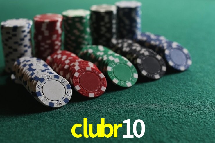 Bonus Features clubr10